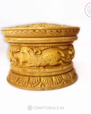 Wooden Carved Box with a scene of wild animals closed lid