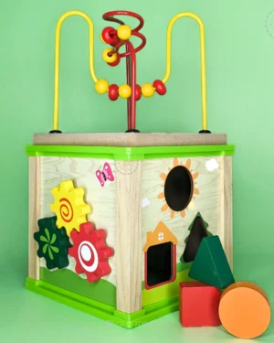 Wooden Play Cube 5-in-1 Kids' Educational Toy with Beads and Gears