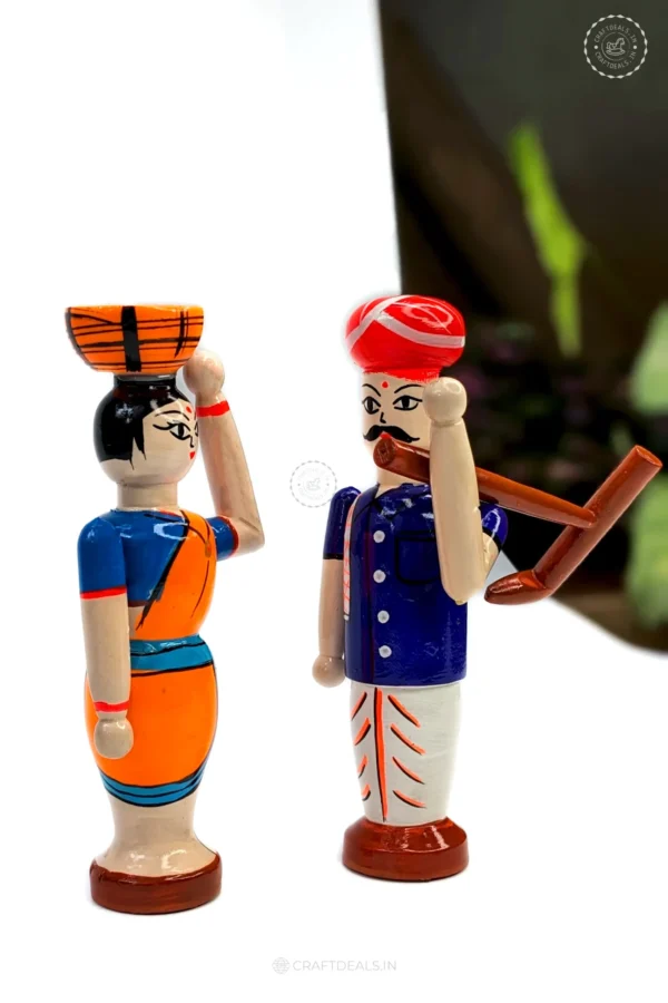 Channapatna Toys Wooden Doll Set: Farmer Couple - Image 2