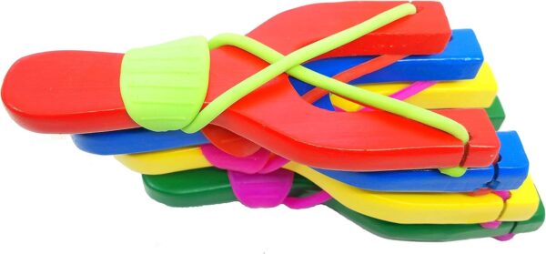 Wooden Slingshot Toy for Kids – Classic Outdoor Fun Game(1 pc) - Image 5
